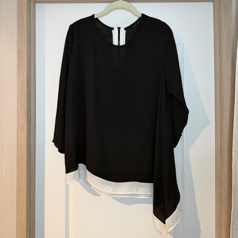Atina Christina Asymmetrical Elegant Black and White Top Small